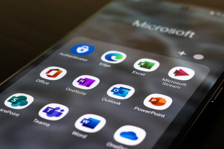 Microsoft Brings Recall’s AI Snapshot Feature to Public View